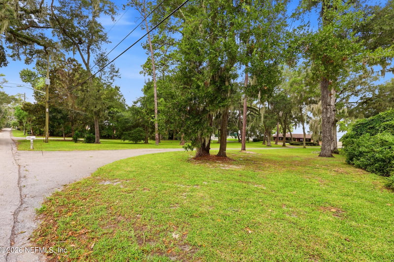 3001 Forest Cir, Jacksonville, FL 32257