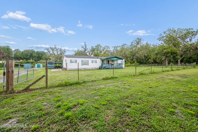 3009 NW 228th St, Lawtey, FL 32058