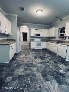 301 E Cochran Ave, Hastings, FL 32145