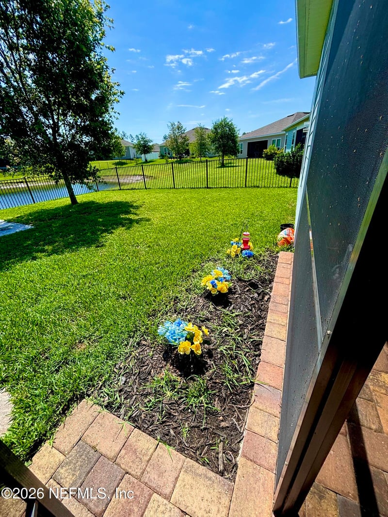 301 Silver Reef Ln, St Augustine, FL 32095