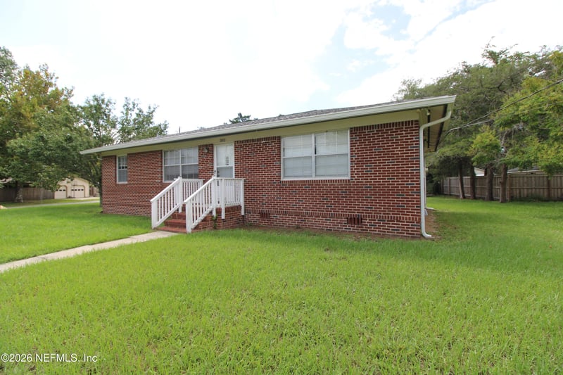 302 Shore Dr, St Augustine, FL 32086