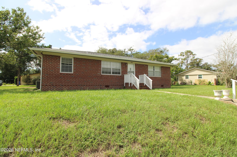 302 Shore Dr, St Augustine, FL 32086