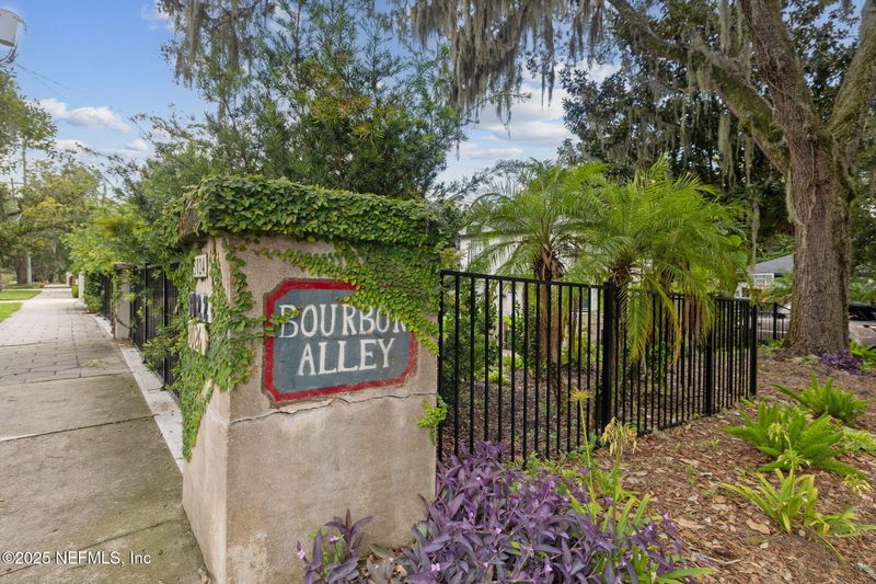 3030 St Johns Ave, Jacksonville, FL 32205