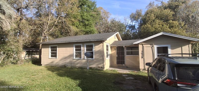 3033 W 15th St, Jacksonville, FL 32254