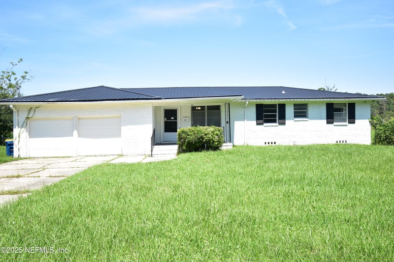 3037 Ribault Scenic Dr, Jacksonville, FL 32208
