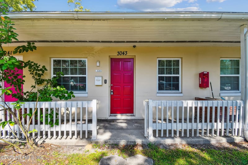 3039 Belden St, Jacksonville, FL 32207