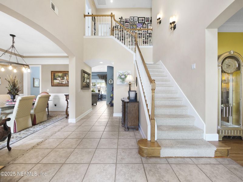 304 1st St, St Augustine, FL 32084