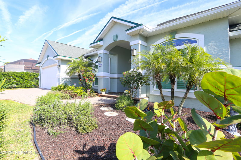 304 Coconut Grove Ct, St Augustine, FL 32084