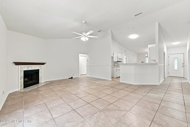 3042 Farrington St, Jacksonville, FL 32224