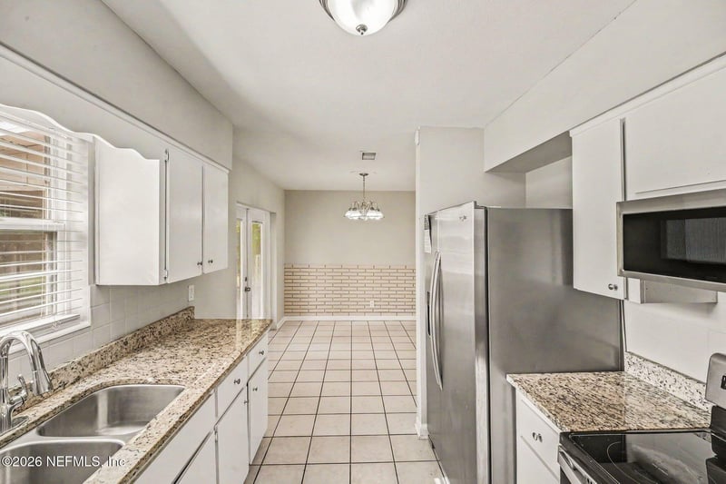3043 Scotty Dr, Jacksonville, FL 32216