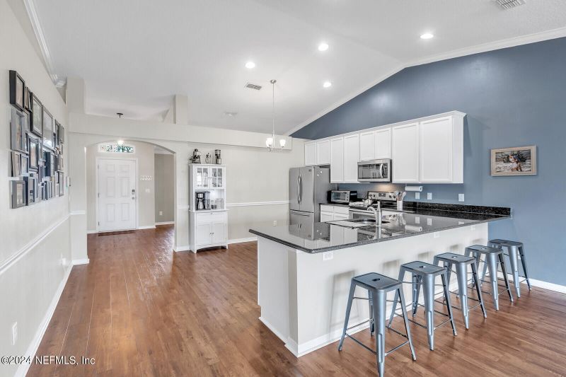 3047 Captiva Bluff Rd, Jacksonville, FL 32226