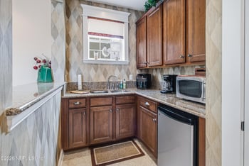 305 Sternwheel Dr, St Johns, FL 32259