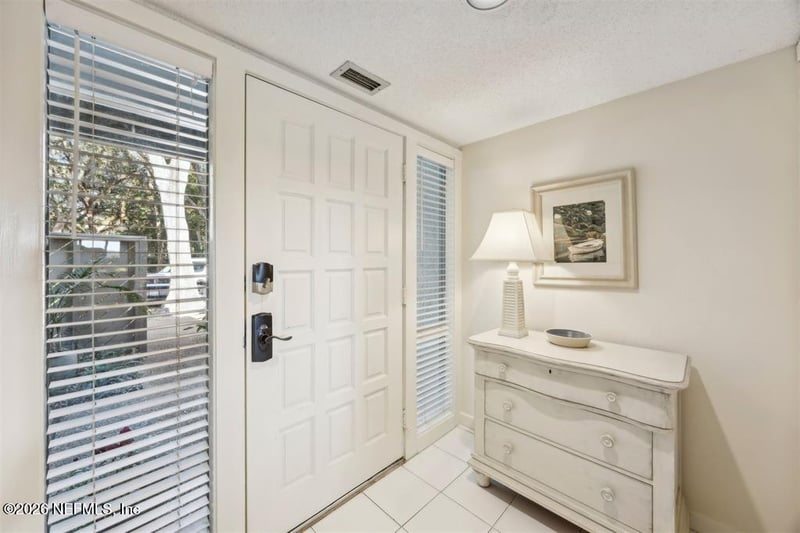 3051 Sea Marsh Rd, Fernandina Beach, FL 32034