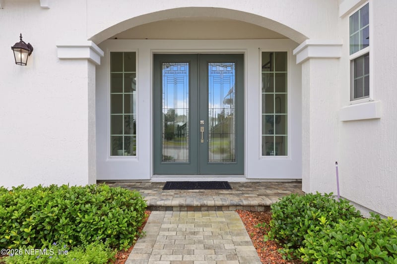 3053 Fiera Vista Dr, Jacksonville, FL 32246