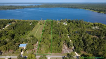 306 Lakeshore Dr, Starke, FL 32091