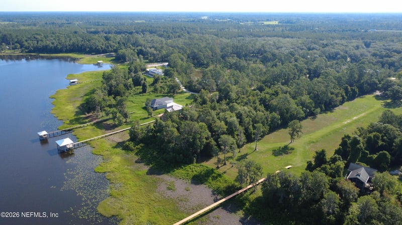 306 Lakeshore Dr, Starke, FL 32091