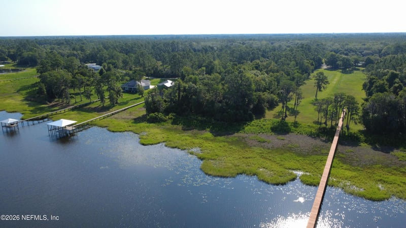 306 Lakeshore Dr, Starke, FL 32091