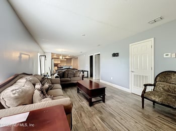 3065 Francis Rd, Jacksonville, FL 32209