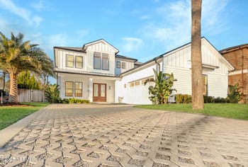 307 4th St, Atlantic Beach, FL 32233