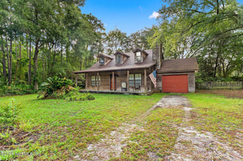 3087 S Deer Ave, Middleburg, FL 32068