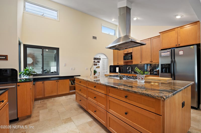 31 Lake Julia Dr S, Ponte Vedra Beach, FL 32082