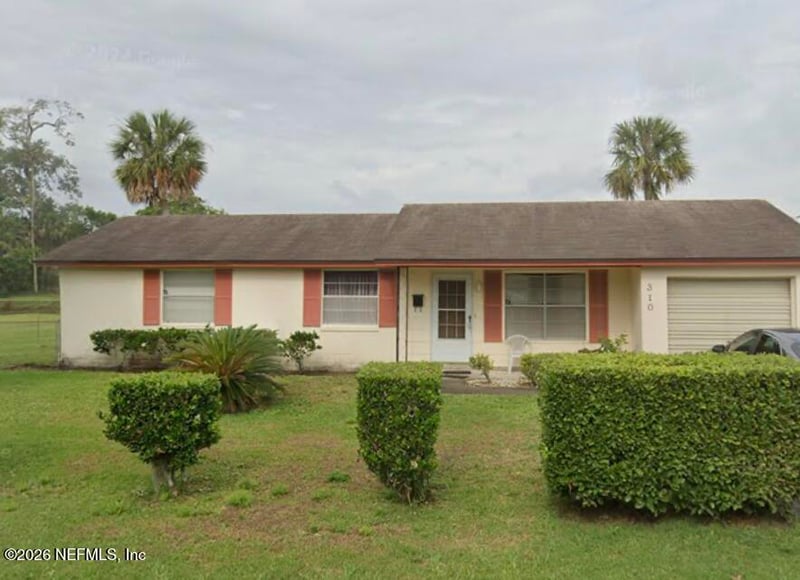 310 Skate Rd, Atlantic Beach, FL 32233