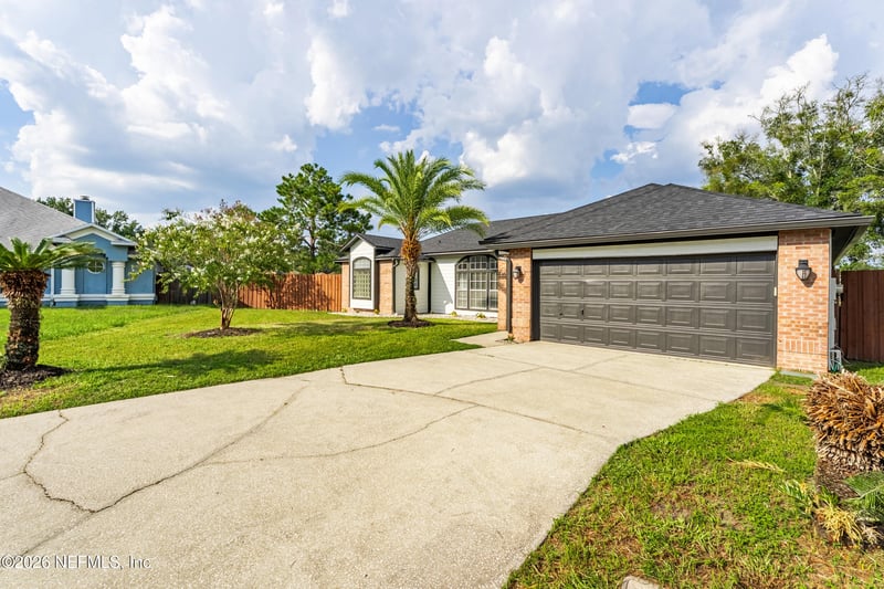 3103 Fox Squirrel Dr, Orange Park, FL 32073