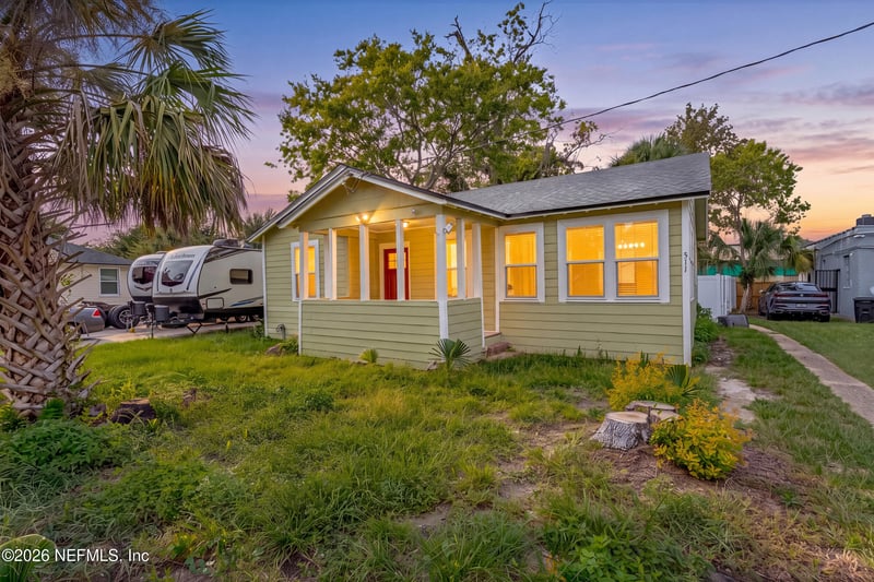 311 Chestnut Dr, Jacksonville, FL 32208