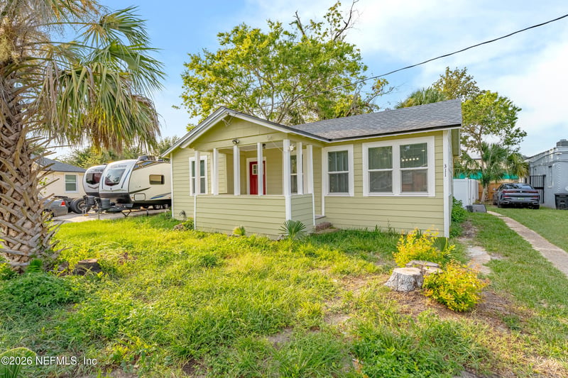 311 Chestnut Dr, Jacksonville, FL 32208
