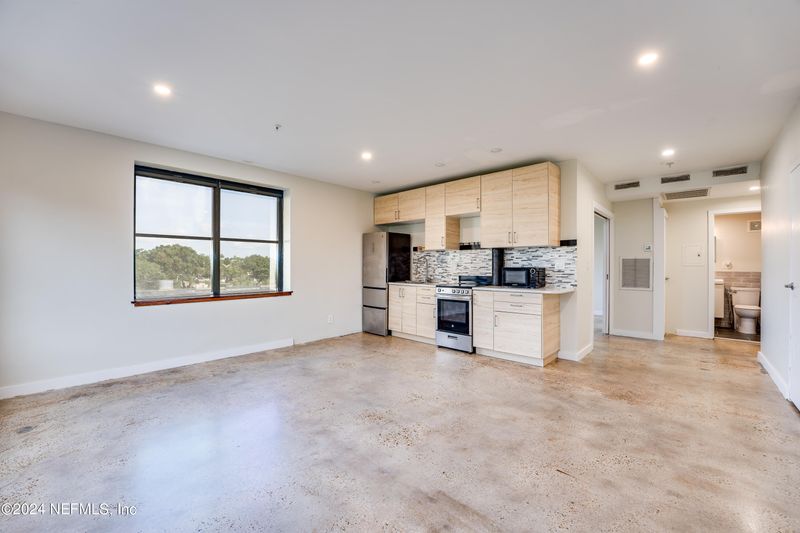 311 W Ashley St #308, Jacksonville, FL 32202