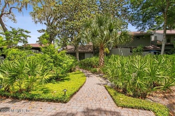 3111 Sea Marsh Rd, Fernandina Beach, FL 32034