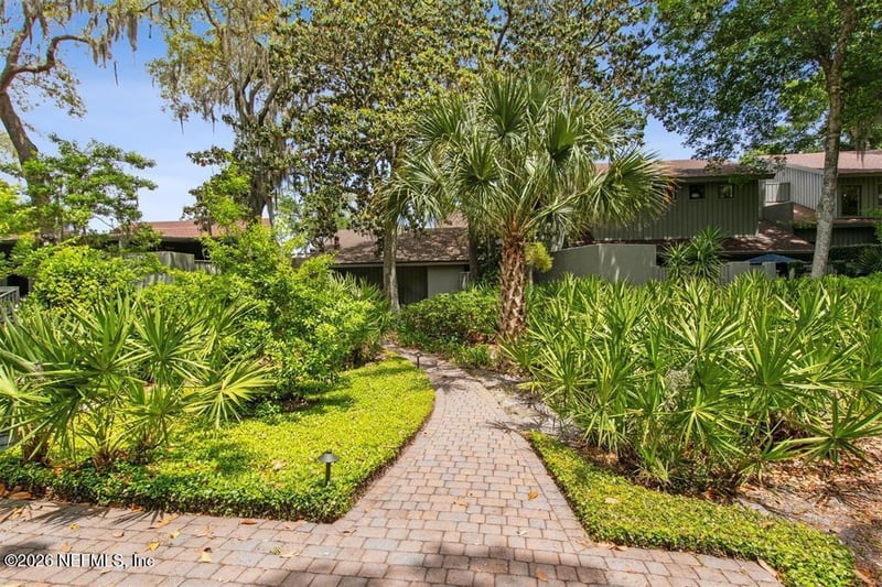 3111 Sea Marsh Rd, Fernandina Beach, FL 32034