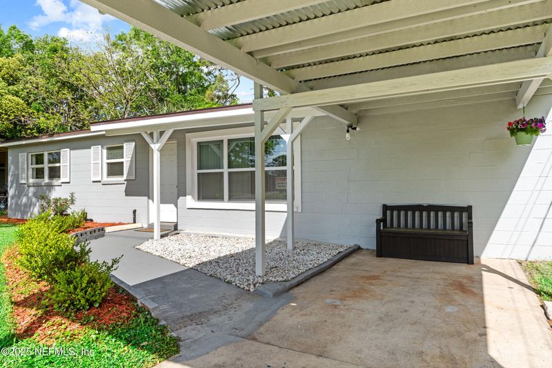 3111 Seine Dr, Jacksonville, FL 32208