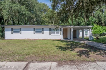 3114 Peach Dr, Jacksonville, FL 32246