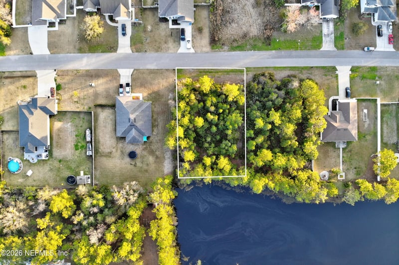 312 Crystal Lake Dr, St Augustine, FL 32084