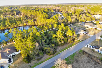 312 Crystal Lake Dr, St Augustine, FL 32084
