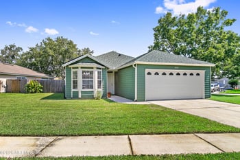 3122 Wavering Ln, Middleburg, FL 32068