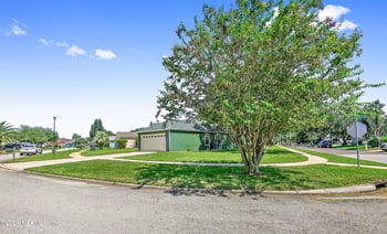 3122 Wavering Ln, Middleburg, FL 32068