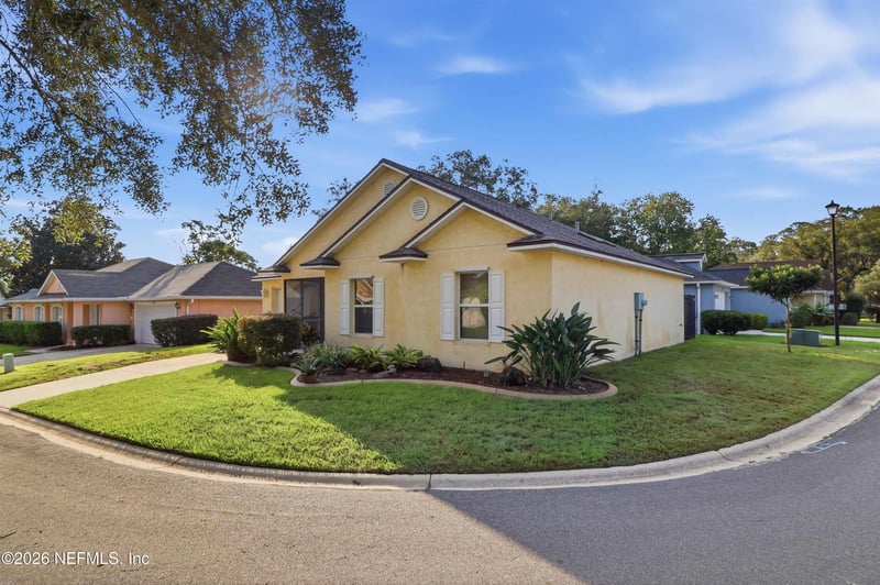 313 Brazil Dr, St Augustine, FL 32095