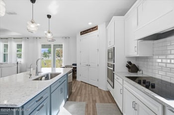 313 Cody Crest Ct, Jacksonville, FL 32226