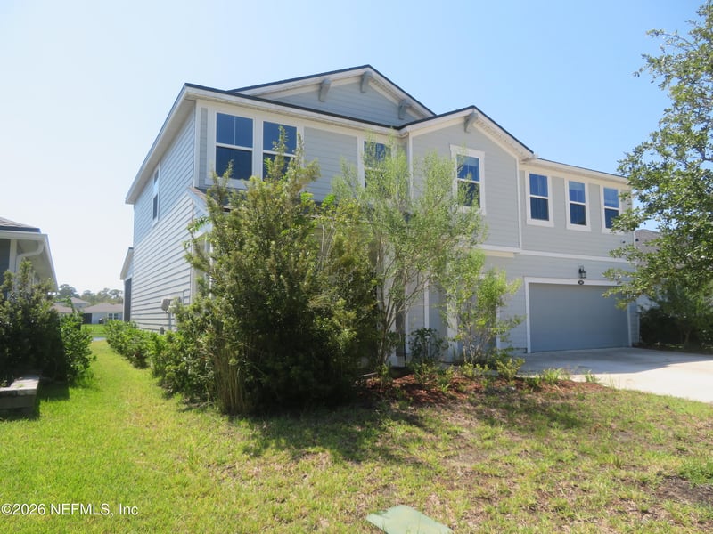 313 Meadow Creek Dr, St Johns, FL 32259