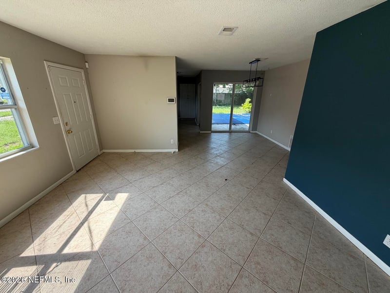 3130 Beachwood Blvd, Jacksonville, FL 32246