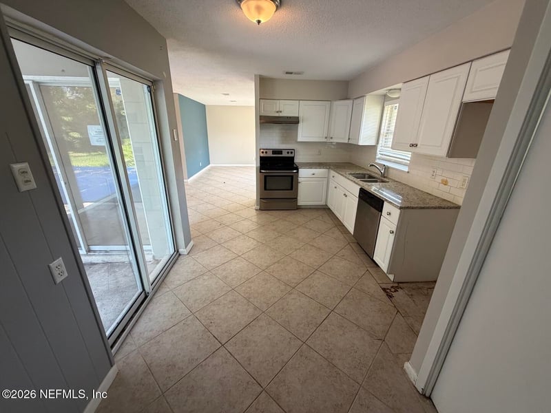 3130 Beachwood Blvd, Jacksonville, FL 32246