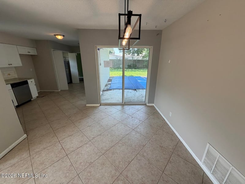 3130 Beachwood Blvd, Jacksonville, FL 32246