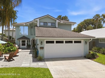 314 9th St, Atlantic Beach, FL 32233