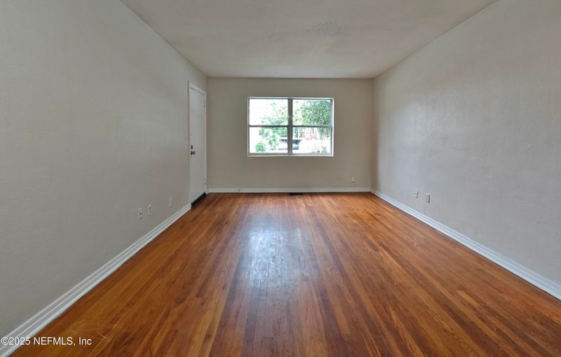 3145 Belden St, Jacksonville, FL 32207