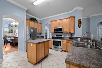 315 Southern Rose Dr, Jacksonville, FL 32225