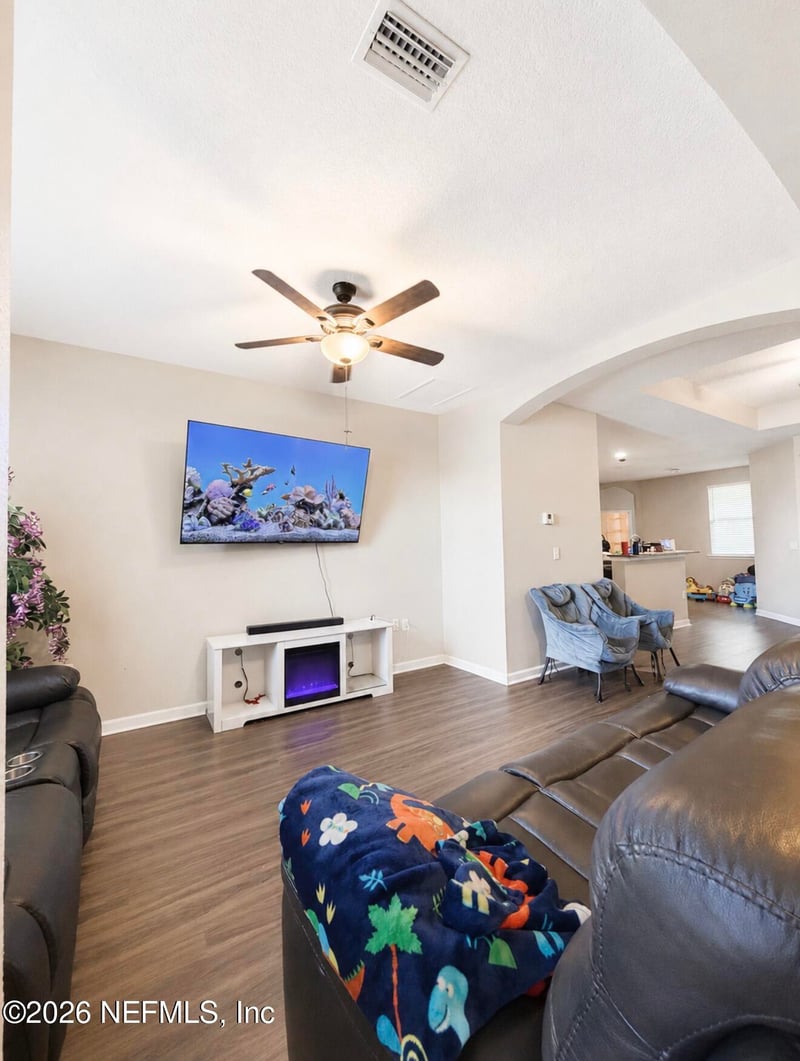3153 Holly Green Loop, Green Cove Springs, FL 32043