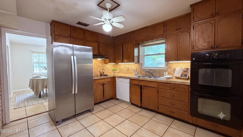 3156 Green Arbor Pl, Jacksonville, FL 32277