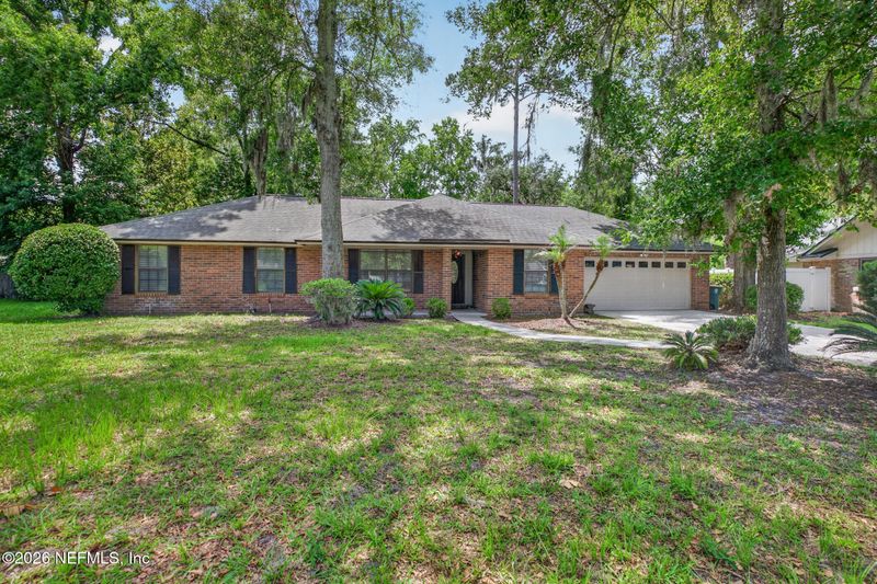 3158 Old Port Cir W, Jacksonville, FL 32216
